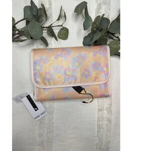 Nine West Hanging Travel Organizer in Peach Floral